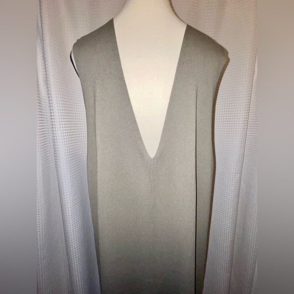 Women’s ZARA oversized kaki green knit deep V open back maxi dress Size small - Picture 12 of 15